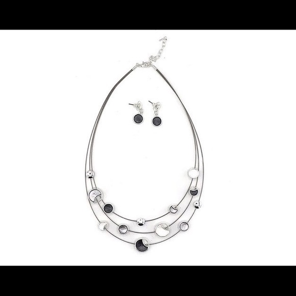 The Shot Into Orbit Magical Jewelry Set - Picture 6 of 6